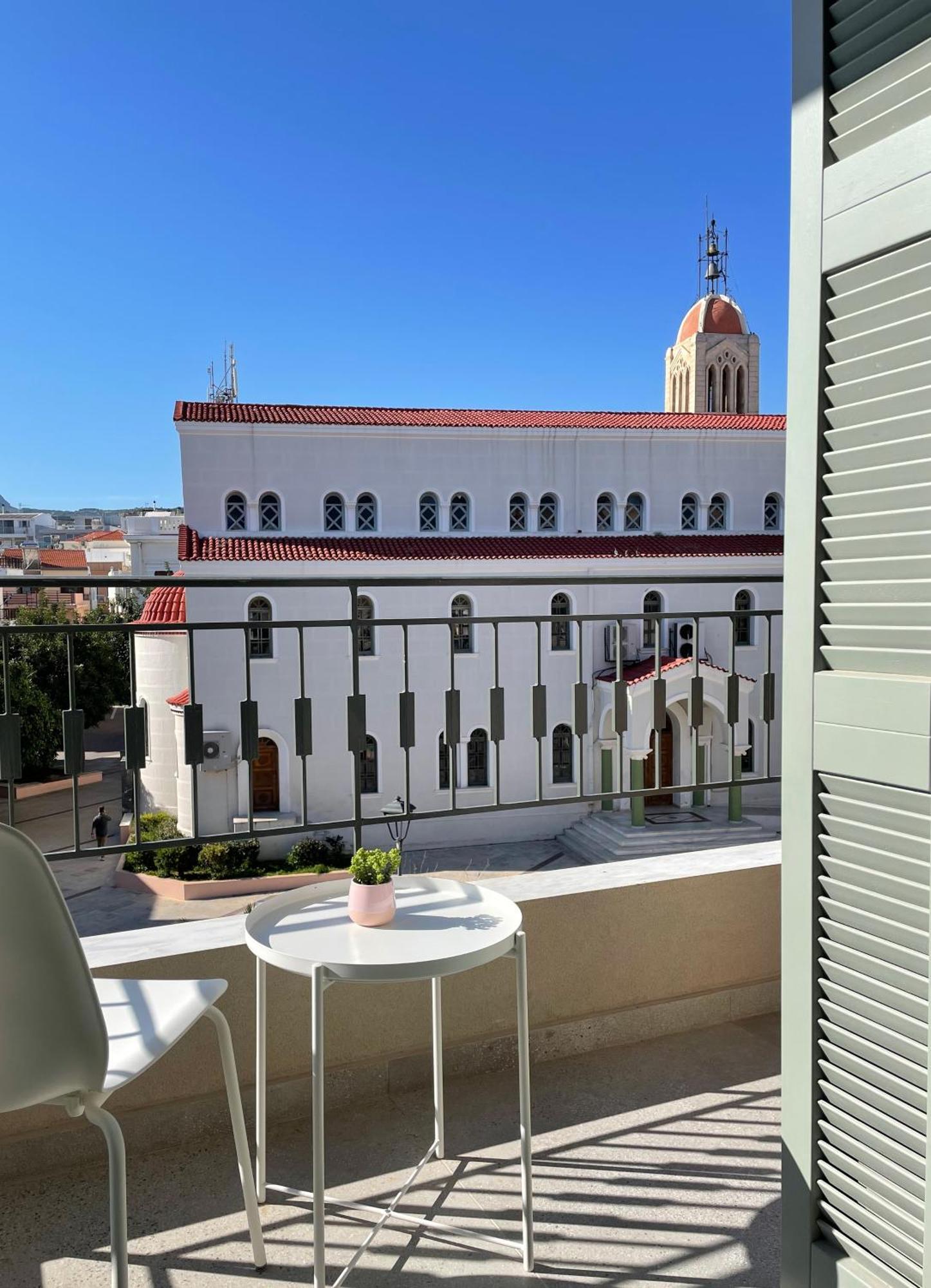The Met Suite 3, Elegant Stay Centrally In Rethymno! ภายนอก รูปภาพ